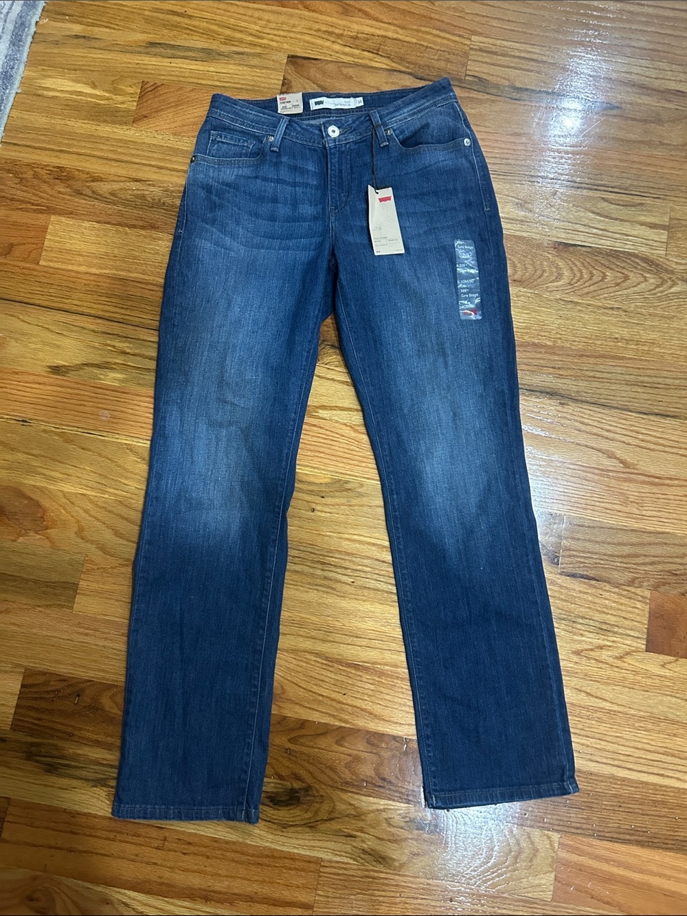 Levi's Women's Dark Blue Curvy Straight Leg Jeans 529 Mid rise